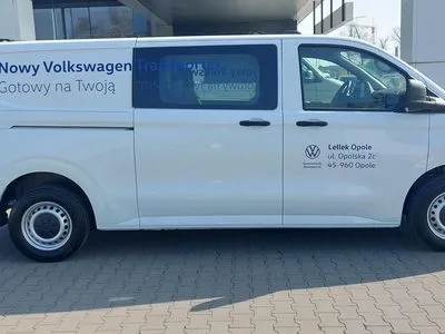 Volkswagen T7 Furgon PLUS