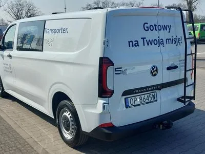 Volkswagen T7 Furgon PLUS